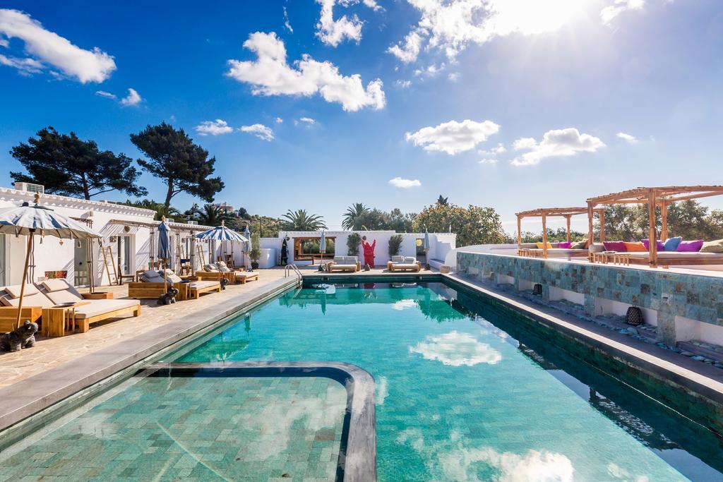 Ibizazen Hotel Santa Eularia des Riu Bagian luar foto