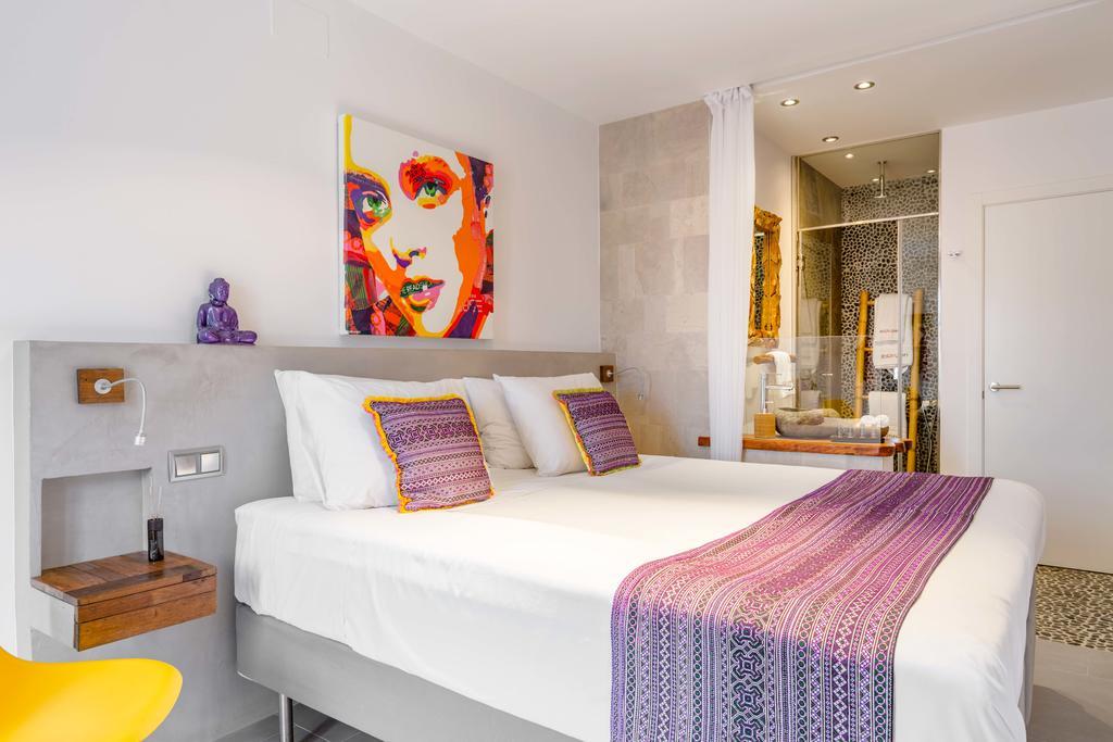 Ibizazen Hotel Santa Eularia des Riu Bagian luar foto