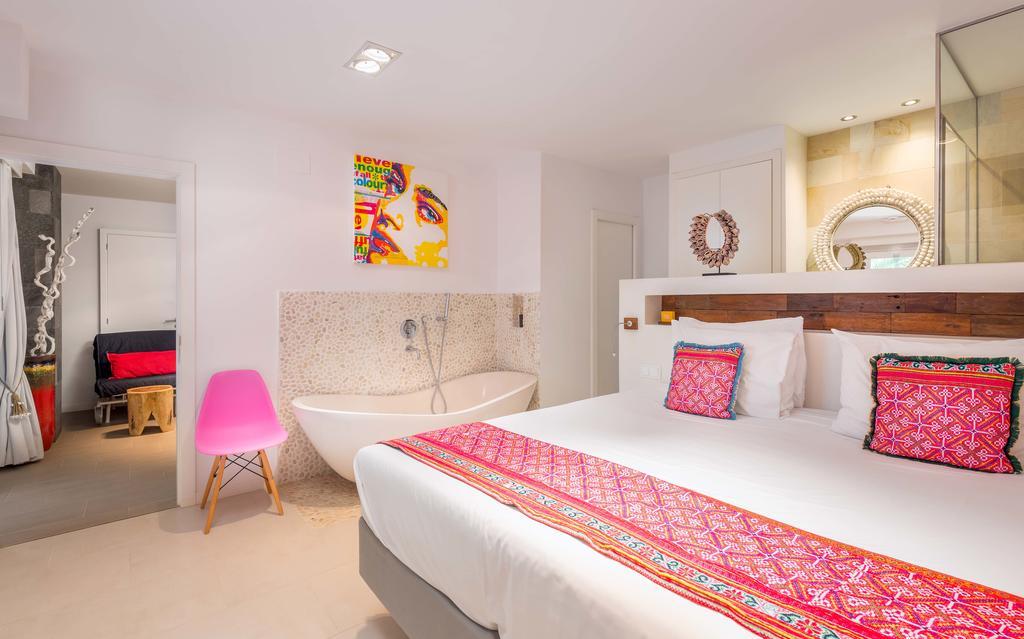 Ibizazen Hotel Santa Eularia des Riu Bagian luar foto
