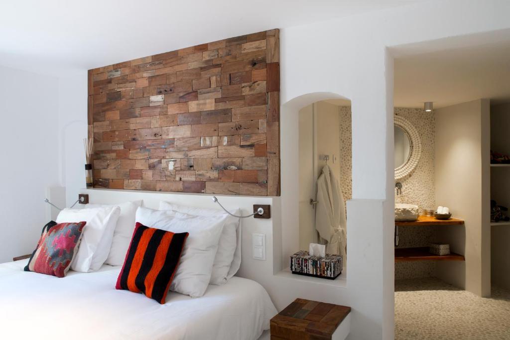 Ibizazen Hotel Santa Eularia des Riu Bagian luar foto