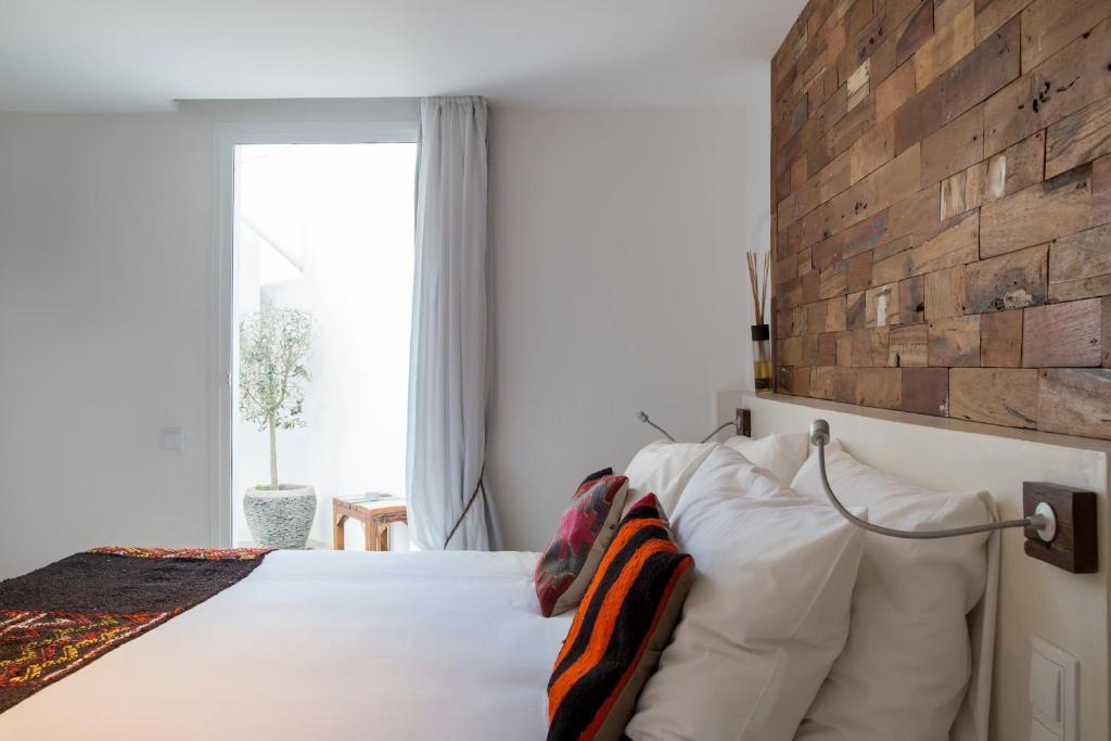 Ibizazen Hotel Santa Eularia des Riu Bagian luar foto